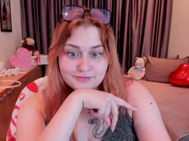 Whisper_Of_Sirena webcam
