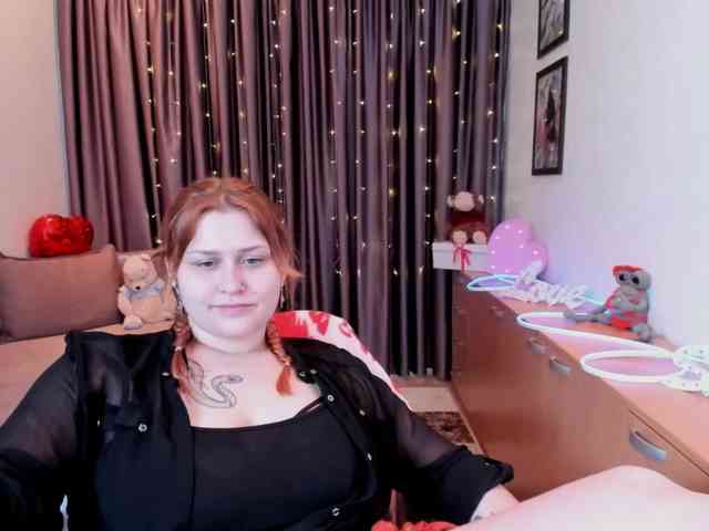 Whisper_Of_Sirena webcam
