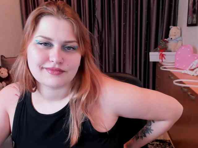 Whisper_Of_Sirena webcam