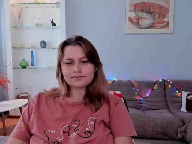 Whisper_Of_Sirena webcam