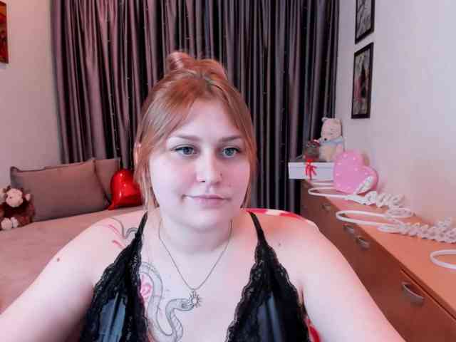 Whisper_Of_Sirena webcam