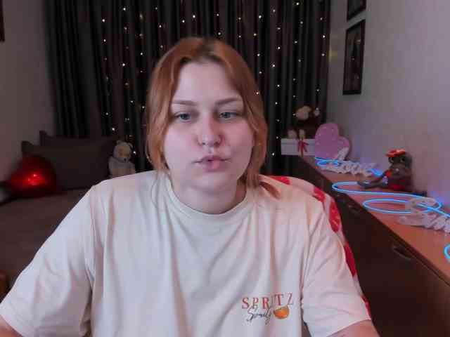 WhisperOfSiren Live Webcam on BongaCams