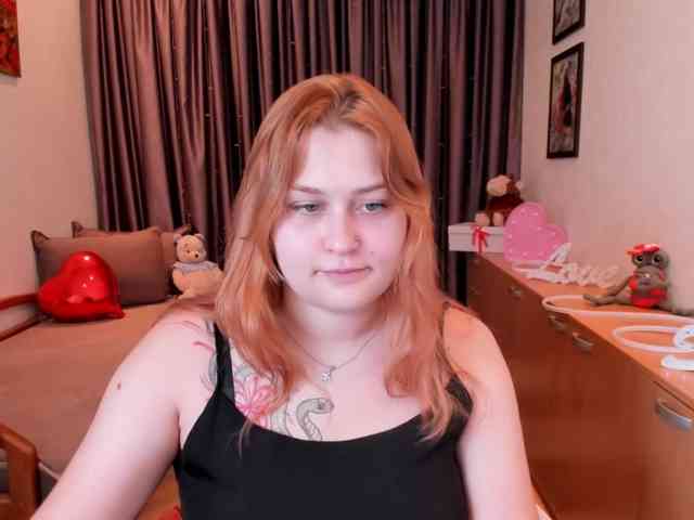 Whisper_Of_Sirena webcam