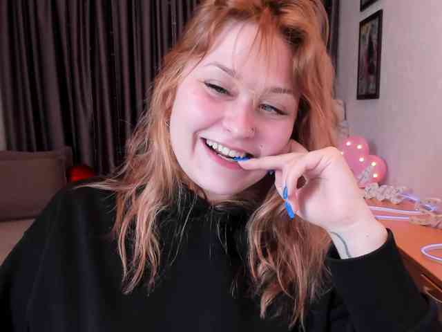 Whisper_Of_Sirena webcam