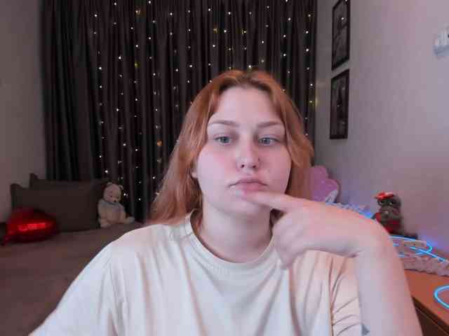 Whisper_Of_Sirena webcam