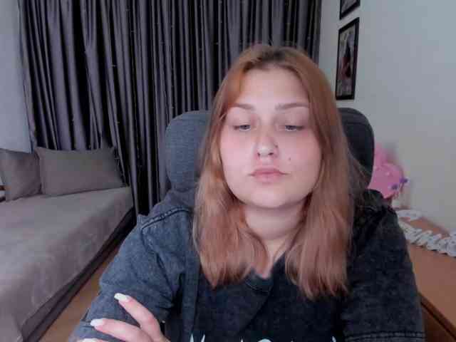 Whisper_Of_Sirena webcam