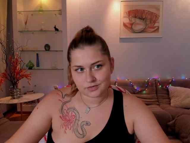 Whisper_Of_Sirena webcam