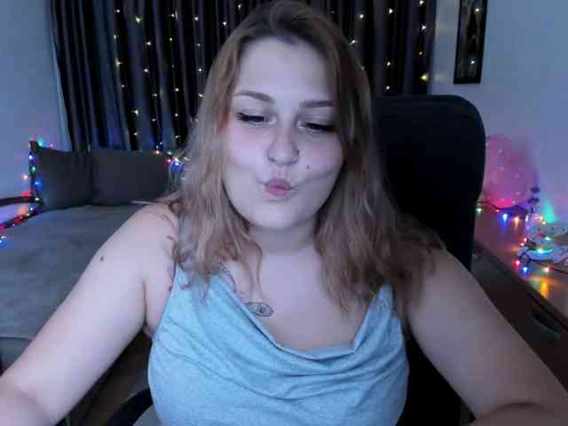 Whisper_Of_Sirena webcam