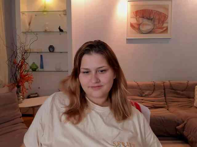 Whisper_Of_Sirena webcam