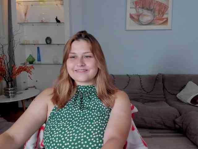 Whisper_Of_Sirena webcam