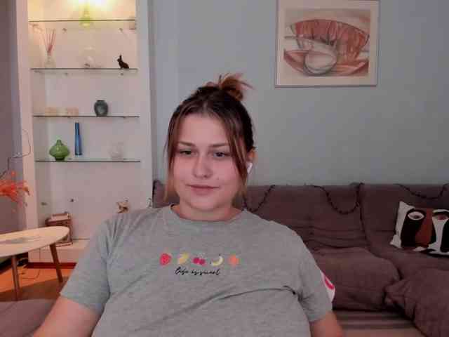 Whisper_Of_Sirena webcam