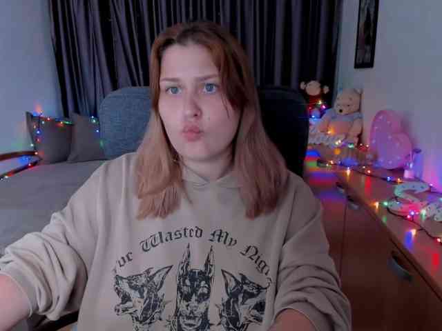 Whisper_Of_Sirena webcam