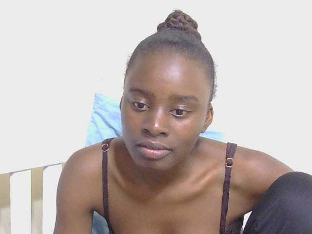 SweetTarrif live cam on BongaCams