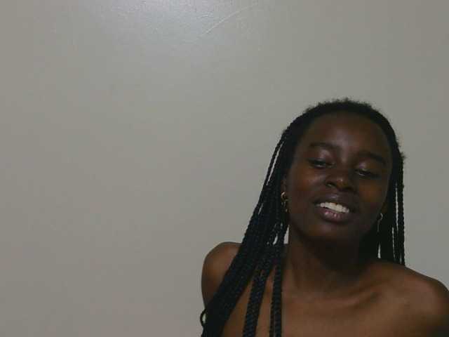 SweetTarrif's BongaCams show and profile