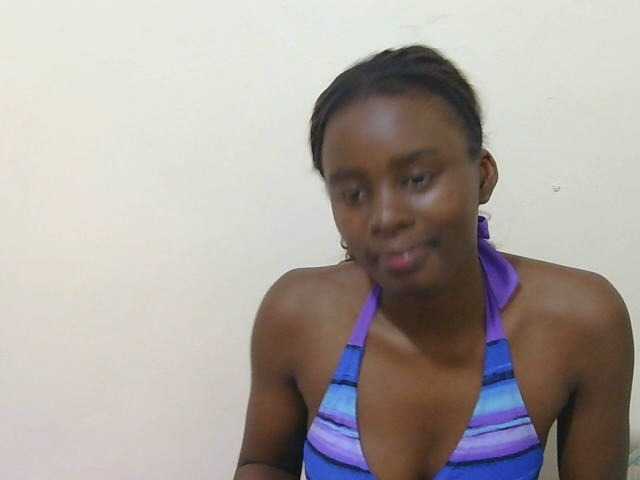 SweetTarrif live cam on BongaCams