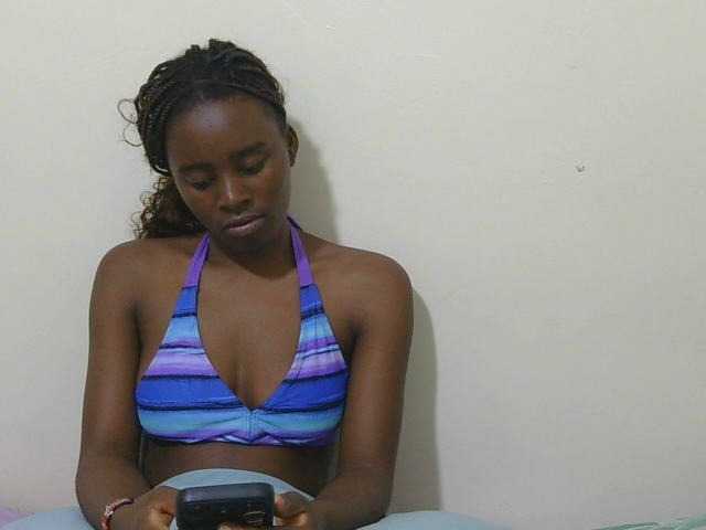 SweetTarrif live cam on BongaCams