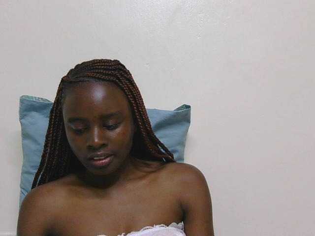 SweetTarrif live cam on BongaCams