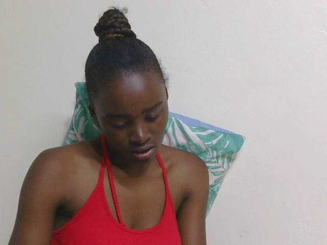 SweetTarrif live cam on BongaCams
