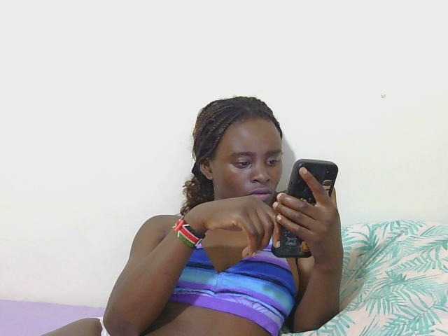 SweetTarrif live cam on BongaCams