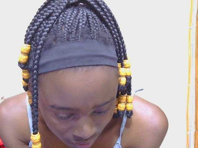 SweetTarrif live cam on BongaCams