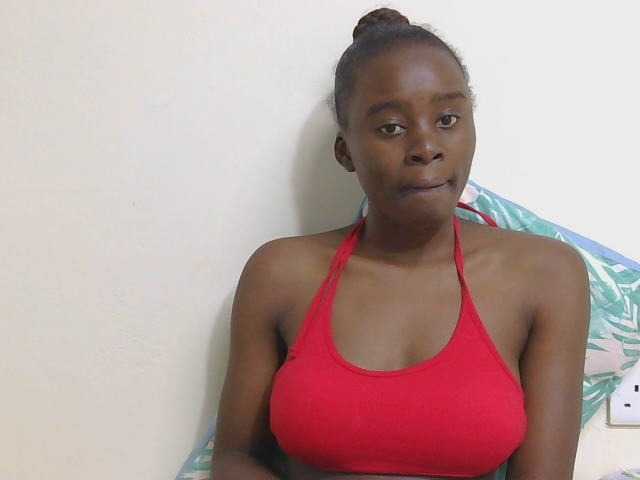 SweetTarrif live cam on BongaCams