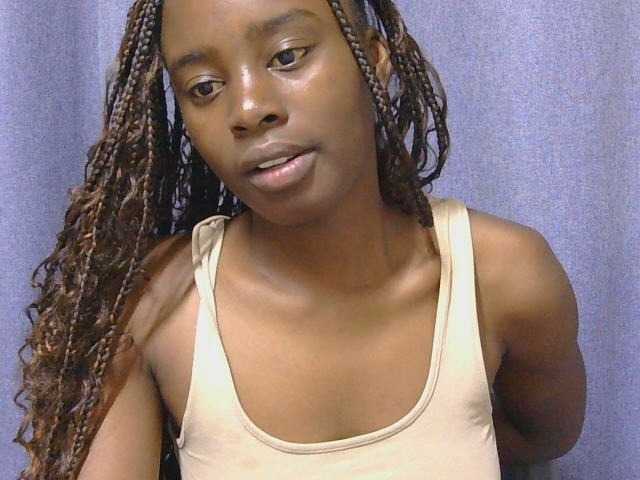 SweetTarrif live cam on BongaCams