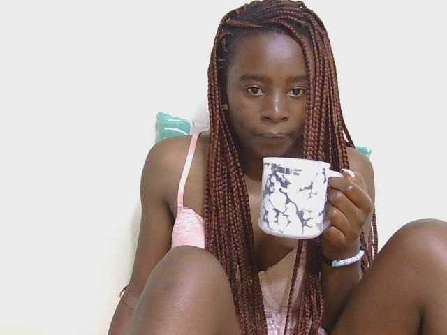 SweetTarrif live cam on BongaCams