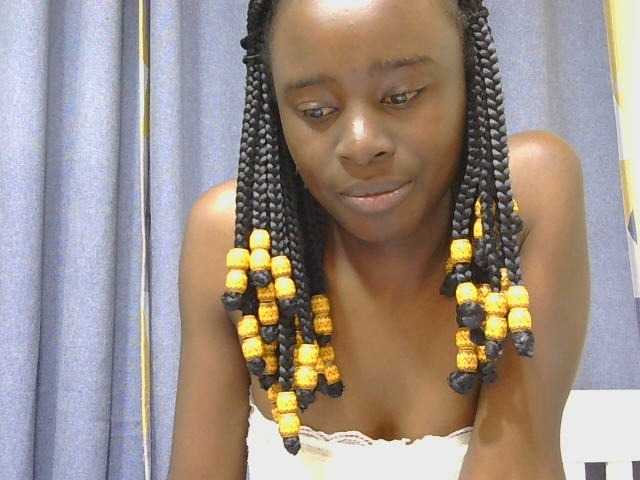 SweetTarrif live cam on BongaCams