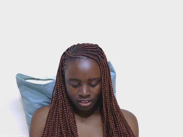 SweetTarrif live cam on BongaCams
