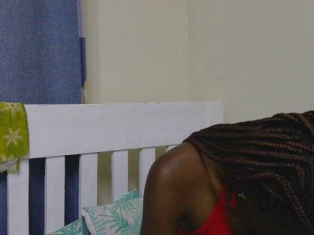 SweetTarrif live cam on BongaCams