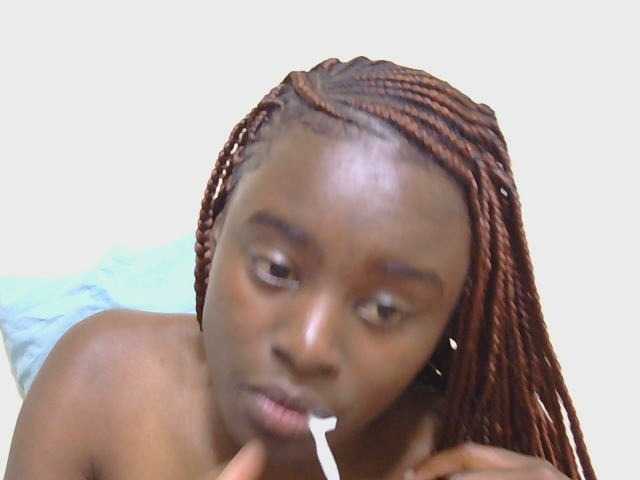 SweetTarrif live cam on BongaCams