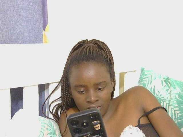 SweetTarrif live cam on BongaCams