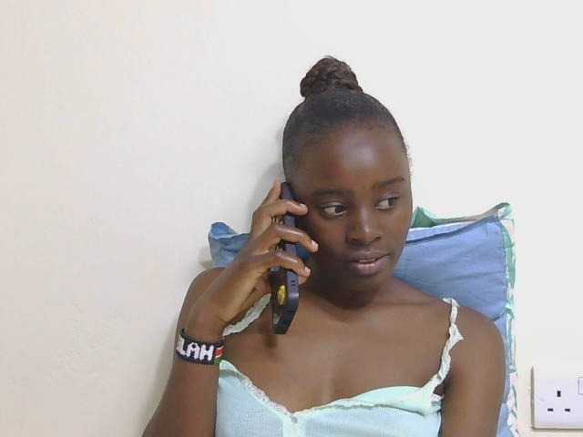 SweetTarrif live cam on BongaCams