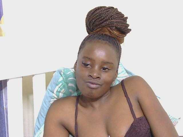 SweetTarrif live cam on BongaCams