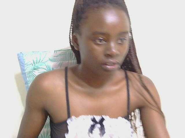 SweetTarrif live cam on BongaCams