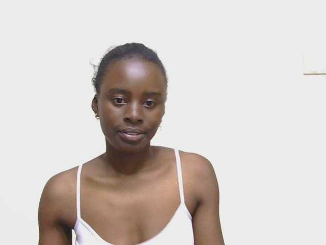 SweetTarrif live cam on BongaCams