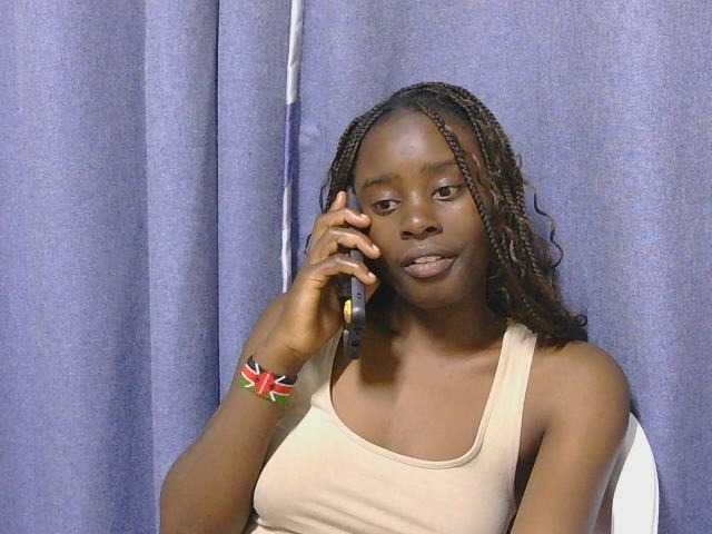 SweetTarrif live cam on BongaCams