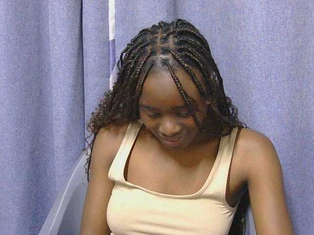 SweetTarrif live cam on BongaCams