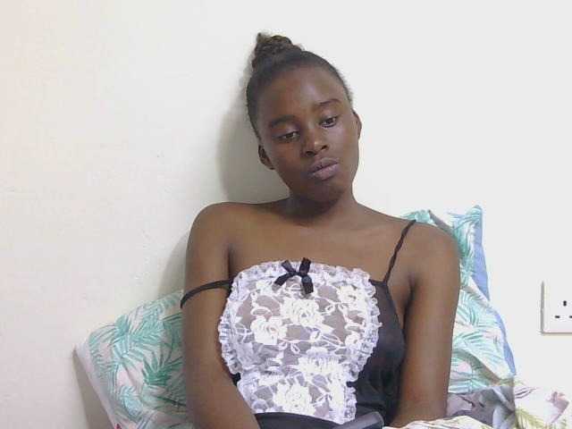 SweetTarrif live cam on BongaCams