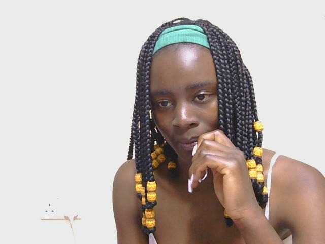 SweetTarrif live cam on BongaCams
