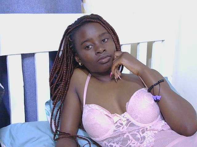 SweetTarrif live cam on BongaCams
