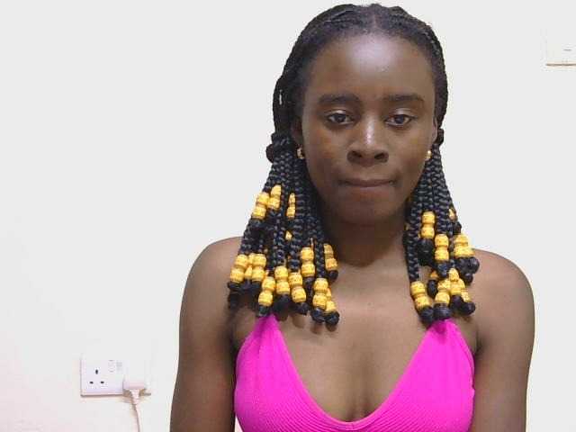 SweetTarrif live cam on BongaCams