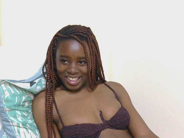 SweetTarrif live cam on BongaCams
