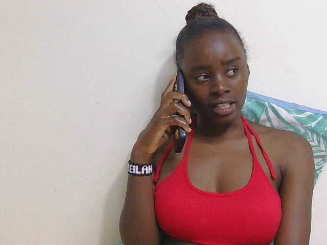 SweetTarrif live cam on BongaCams