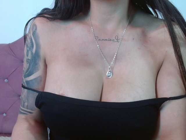 eimmyRossyx live webcam show