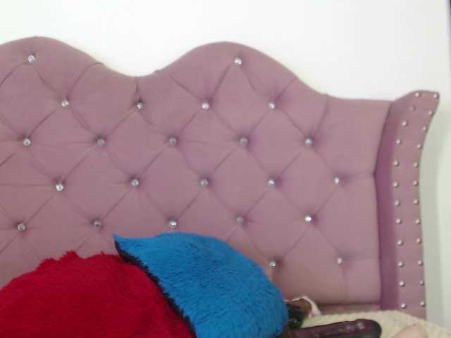 eimmyRossyx live cam on BongaCams