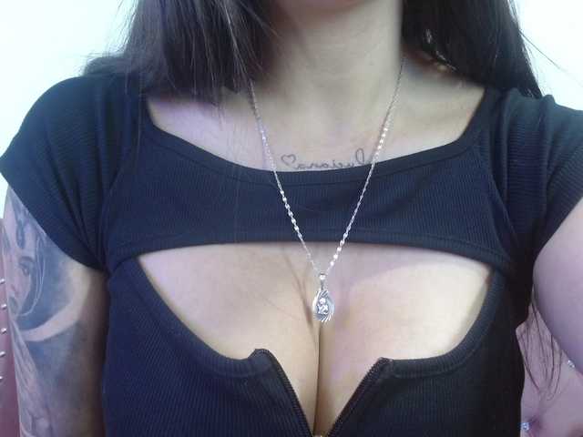 eimmyRossyx live cam on BongaCams