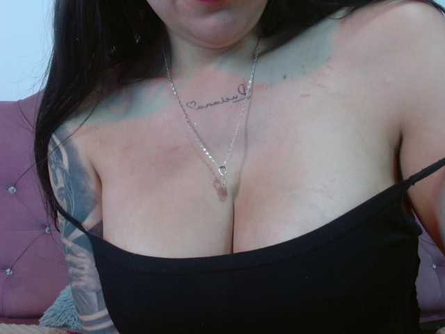 eimmyRossyx live webcam show