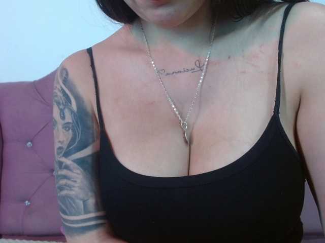 eimmyRossyx live webcam show
