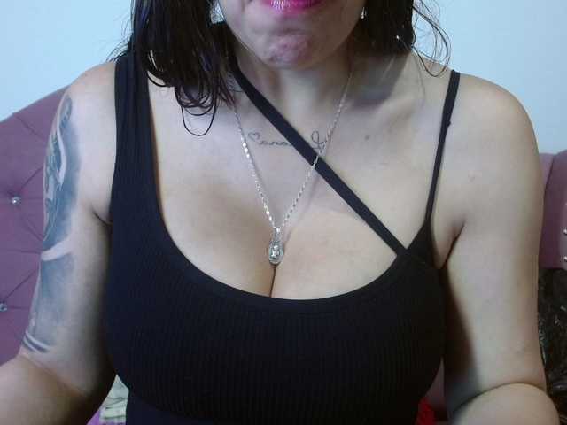 eimmyRossyx live webcam show